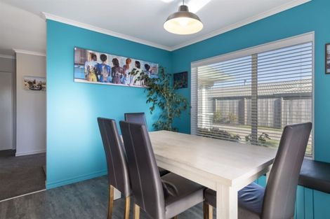 Photo of property in 118 Dalton Drive, Papamoa Beach, Papamoa, 3118