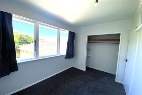 Photo of property in 80 Broderick Road, Johnsonville, Wellington, 6037