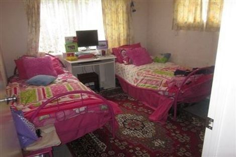 Photo of property in 46a Staveley Avenue, Mount Roskill, Auckland, 1041