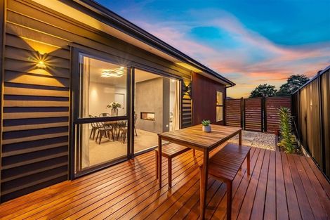 Photo of property in 11 Buddle Road, Wallaceville, Upper Hutt, 5018