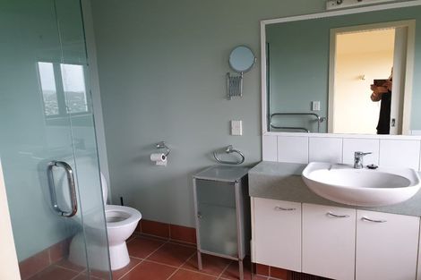 Photo of property in 7 Imran Terrace, Khandallah, Wellington, 6035