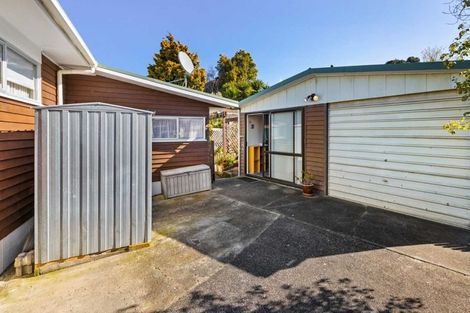 Photo of property in 23 Finlow Drive, Te Atatu South, Auckland, 0610