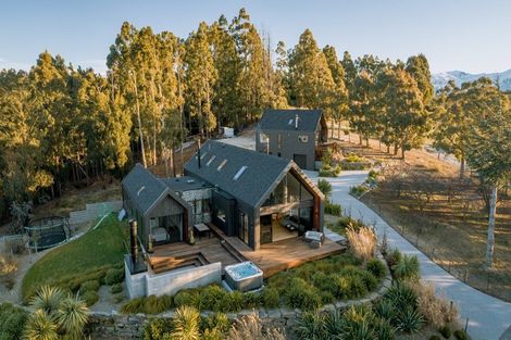 Photo of property in 3 Maude View Road, Hawea Flat, Wanaka, 9382