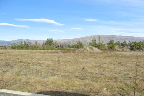 Photo of property in 6 Balneaves Lane, Albert Town, Wanaka, 9382