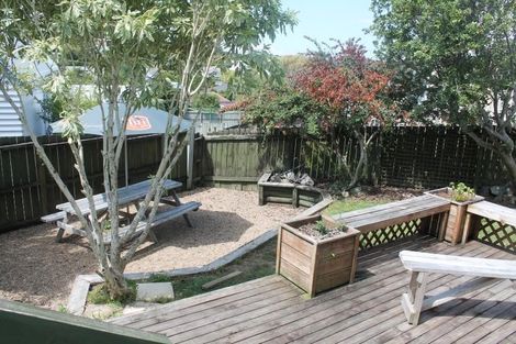Photo of property in 26 Jean Place, Stanmore Bay, Whangaparaoa, 0932