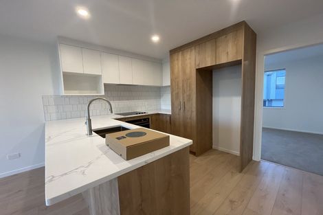 Photo of property in 4/23 Makomako Drive, Orewa, 0931