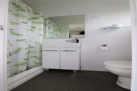 Photo of property in 13 Marlin Place, Whiritoa, Whangamata, 3691