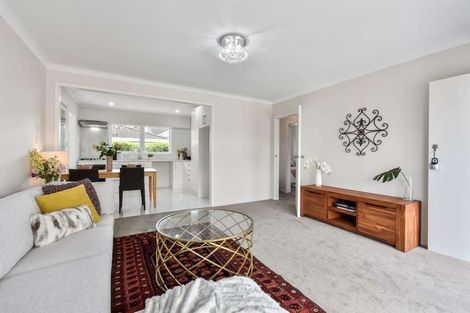 Photo of property in 2/11 Wentworth Avenue, Papatoetoe, Auckland, 2025