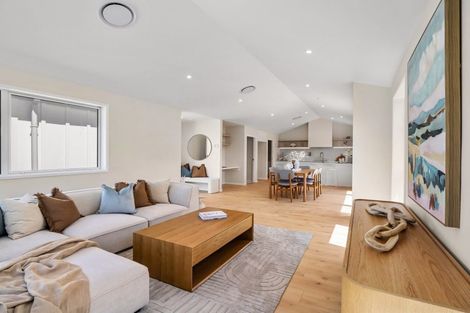 Photo of property in 2 Triplefin Avenue, Omokoroa, 3114