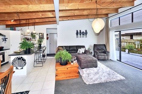 Photo of property in 17a Macloughlin Drive, Te Puke, 3119