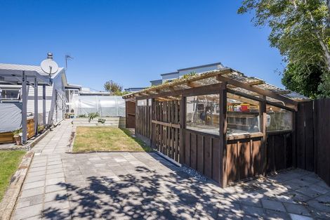 Photo of property in 3 Eatwell Avenue, Paraparaumu Beach, Paraparaumu, 5032