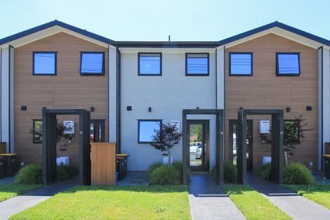 Photo of property in 3/99 Waiwhetu Road, Waterloo, Lower Hutt, 5011