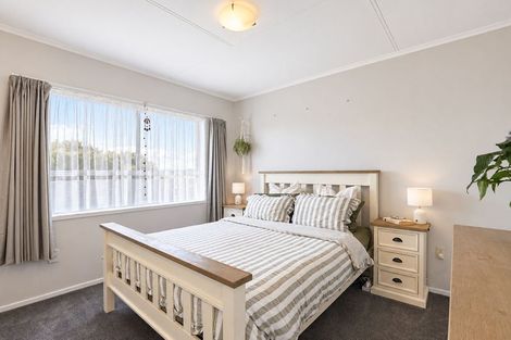 Photo of property in 6a Teal Place, Selwyn Heights, Rotorua, 3015