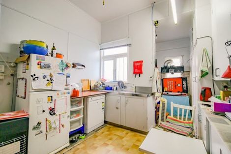 Photo of property in 490 Heads Road, Castlecliff, Whanganui, 4501