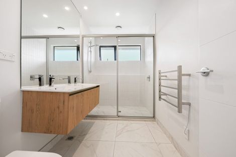 Photo of property in 3 Miharo Crescent, Flagstaff, Hamilton, 3210