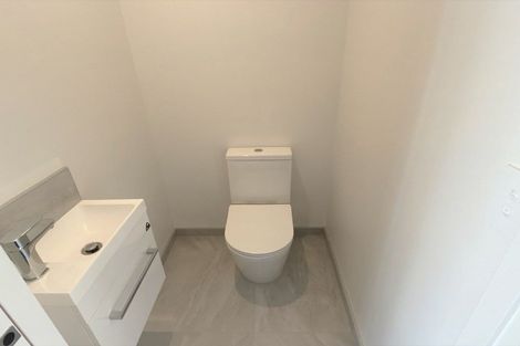 Photo of property in 2/55 Mathesons Road, Phillipstown, Christchurch, 8011