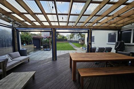 Photo of property in 5 Sunshine Crescent, Kelson, Lower Hutt, 5010