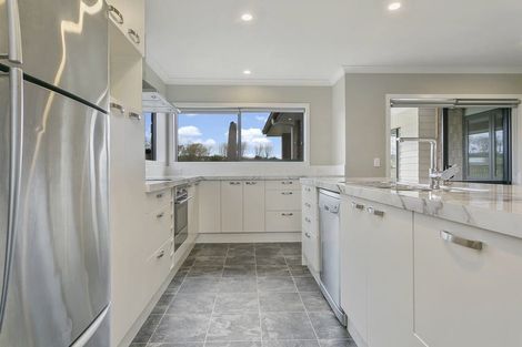 Photo of property in 13 Maison Way, Rangatira Park, Taupo, 3330