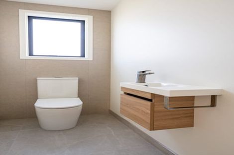 Photo of property in 35 Obelisk Street, Wanaka, 9305