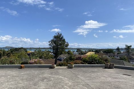 Photo of property in 39 Waller Avenue, Bucklands Beach, Auckland, 2012