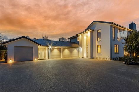 Photo of property in 97e Englefield Road, Northwood, Christchurch, 8051