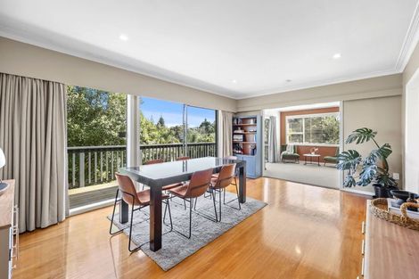 Photo of property in 35 Marriott Road, Pakuranga, Auckland, 2010