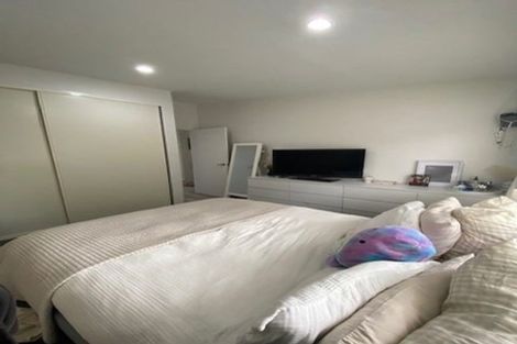 Photo of property in 3/206 Manuka Road, Bayview, Auckland, 0629