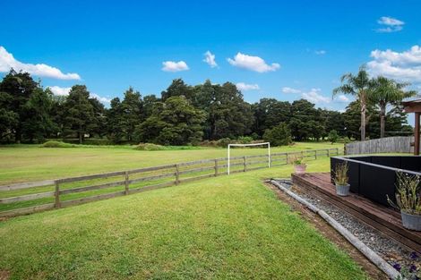 Photo of property in 14 Daviot Place, Te Kamo, Whangarei, 0112