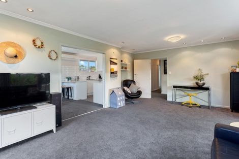 Photo of property in 10 Douglas Street, Rangiora, 7400