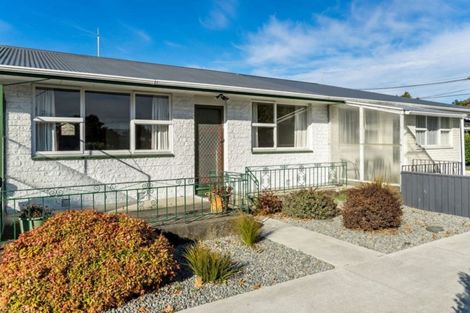 Photo of property in 2/8 Pavitt Street, Richmond, Christchurch, 8013