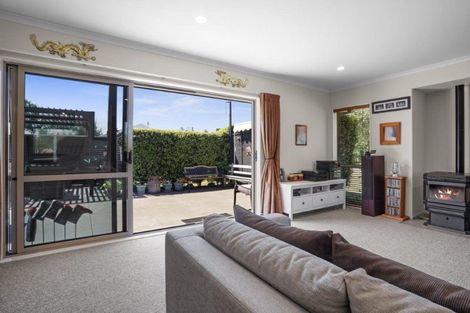 Photo of property in 5 Willowside Place, Amberley, 7410