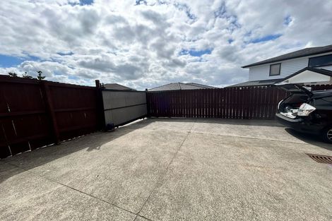 Photo of property in 203 Don Buck Road, Massey, Auckland, 0614