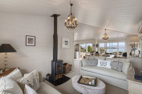 Photo of property in 27 Mcdonnell Street, Omokoroa, 3114