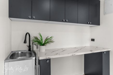 Photo of property in 109 Hurndall Street East, Maungaturoto, 0520