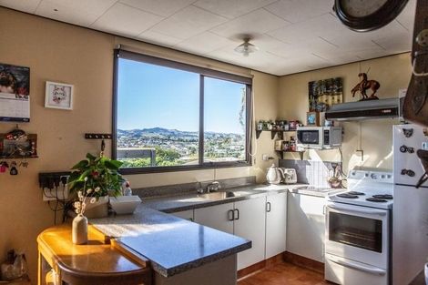 Photo of property in 8 Greenpark Way, Greerton, Tauranga, 3112