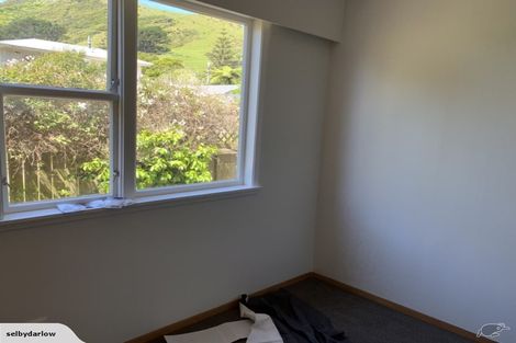 Photo of property in 10 Toenga Road, Pukerua Bay, 5026
