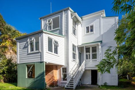 Photo of property in 349 Trafalgar Square, Nelson, 7010