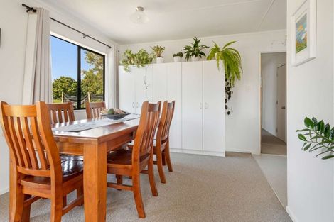 Photo of property in 13 Robinson Street, Katikati, 3129