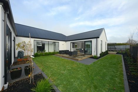 Photo of property in 137 Metehau Street, Marshland, Christchurch, 8083