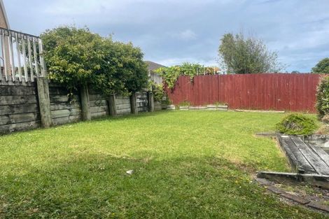 Photo of property in 4 Zeus Avenue, Henderson, Auckland, 0612