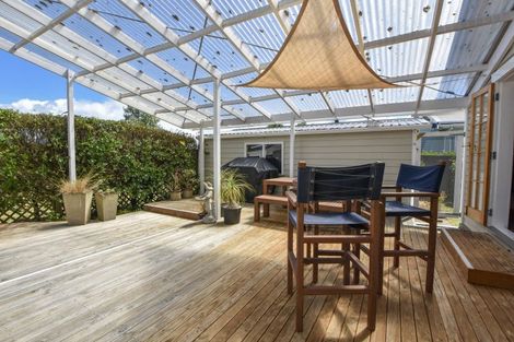 Photo of property in 12 Garrison Street, Carterton, 5713