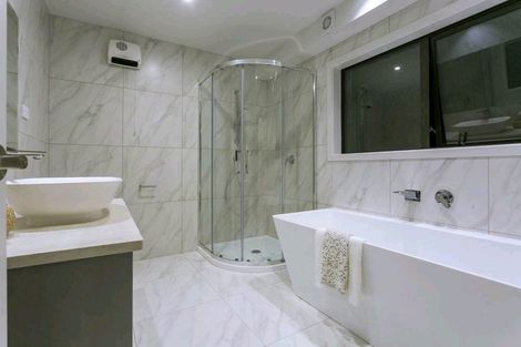 Photo of property in 9 Pennant Street, Long Bay, Auckland, 0630