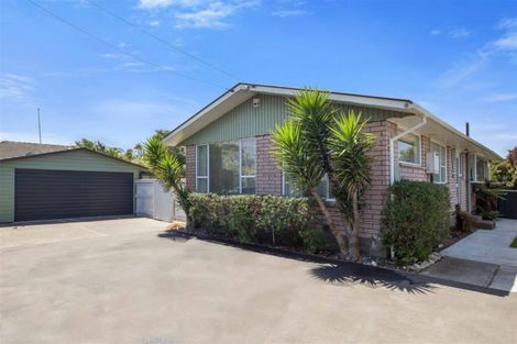 Photo of property in 9 Estuary Road, New Brighton, Christchurch, 8061