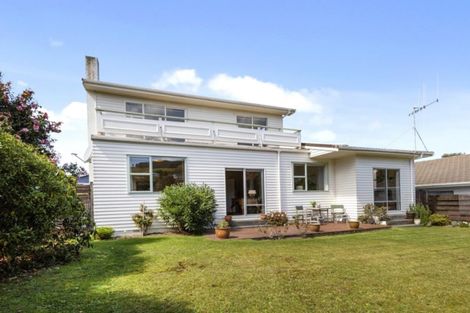 Photo of property in 3 Mckeefry Grove, Tawa, Wellington, 5028