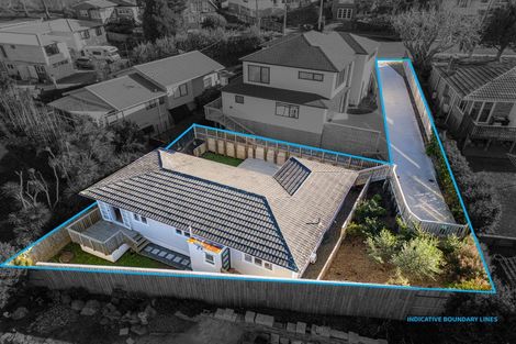 Photo of property in 34 Cassino Street, Bayswater, Auckland, 0622