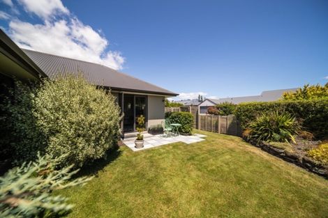 Photo of property in 1 Manorburn Place, Lake Hayes, Queenstown, 9304