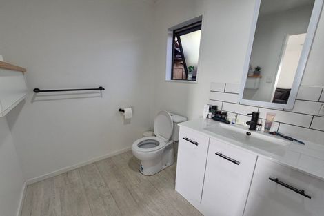 Photo of property in 4 Heather Place, Picton, 7220