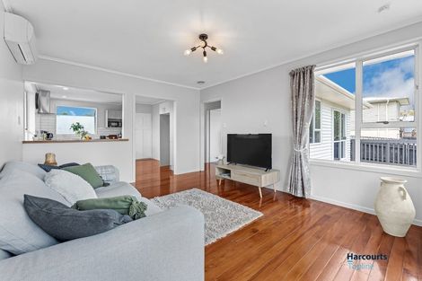 Photo of property in 1/52 Harrington Road, Henderson, Auckland, 0610