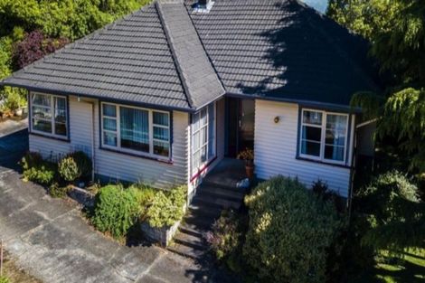 Photo of property in 93 Stokes Valley Road, Stokes Valley, Lower Hutt, 5019