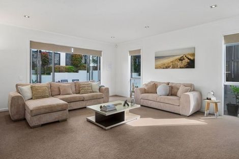 Photo of property in 131 Kowhai Road, Mairangi Bay, Auckland, 0630
